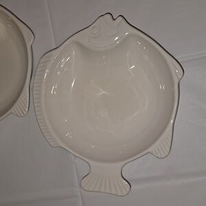 Pfaltzgraff White Fish Shaped Chowder / Soup Bowl - 10" Mouth To Tail